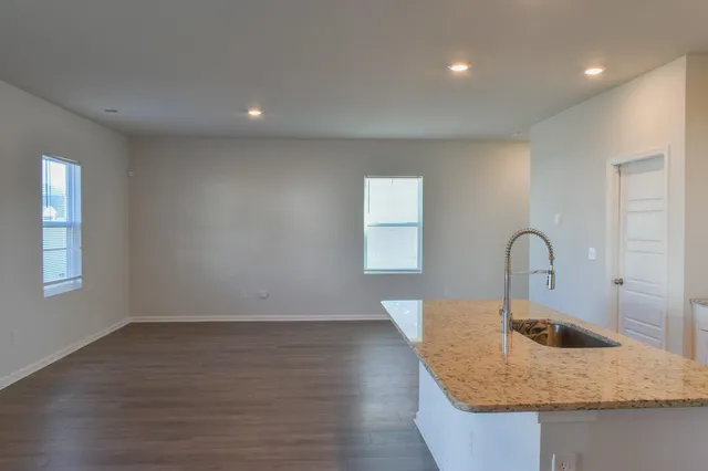 $2,095 | 1057 Saltgrass Way, Myrtle Beach, SC 29588