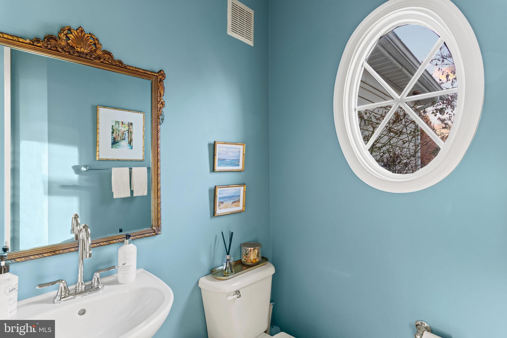 5940 Sandy Ridge Elkridge, MD 21075 - Photo 12 of 106 Main level powder room