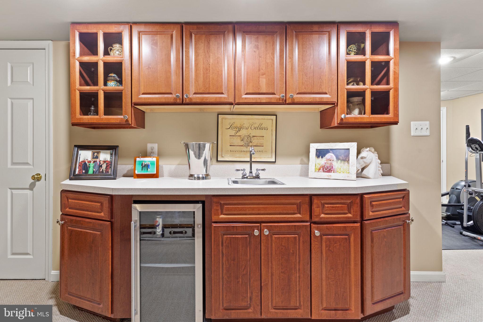 5940 Sandy Ridge Elkridge, MD 21075 - Photo 86 of 106 Wine refrigerator