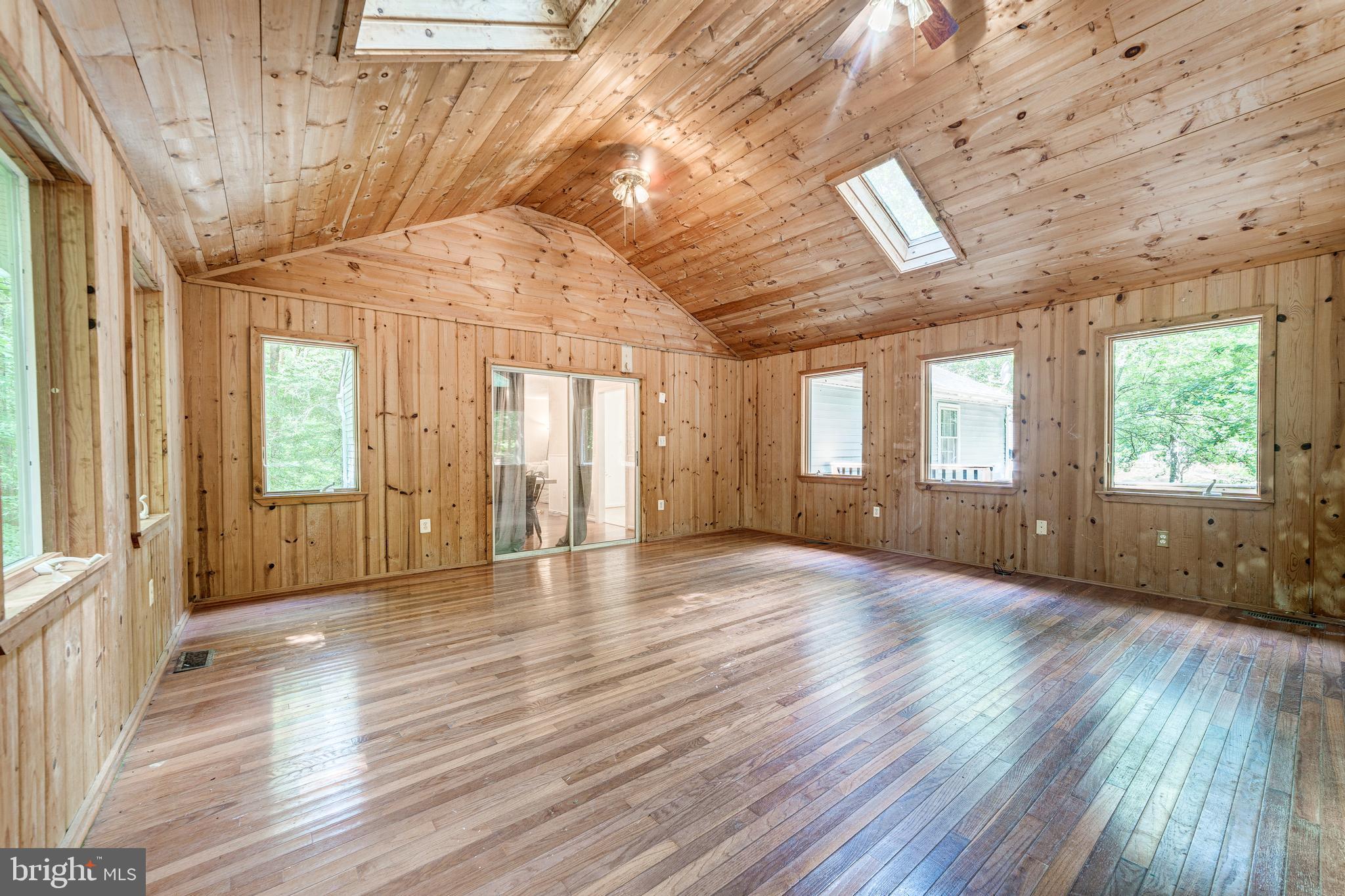 12505 Purcell Road Manassas, VA 20112 - Photo 12 of 36 Gallery Image 12