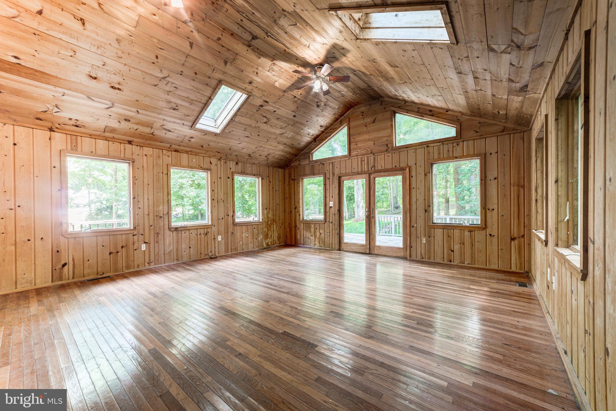 12505 Purcell Road Manassas, VA 20112 - Photo 13 of 36 Gallery Image 13