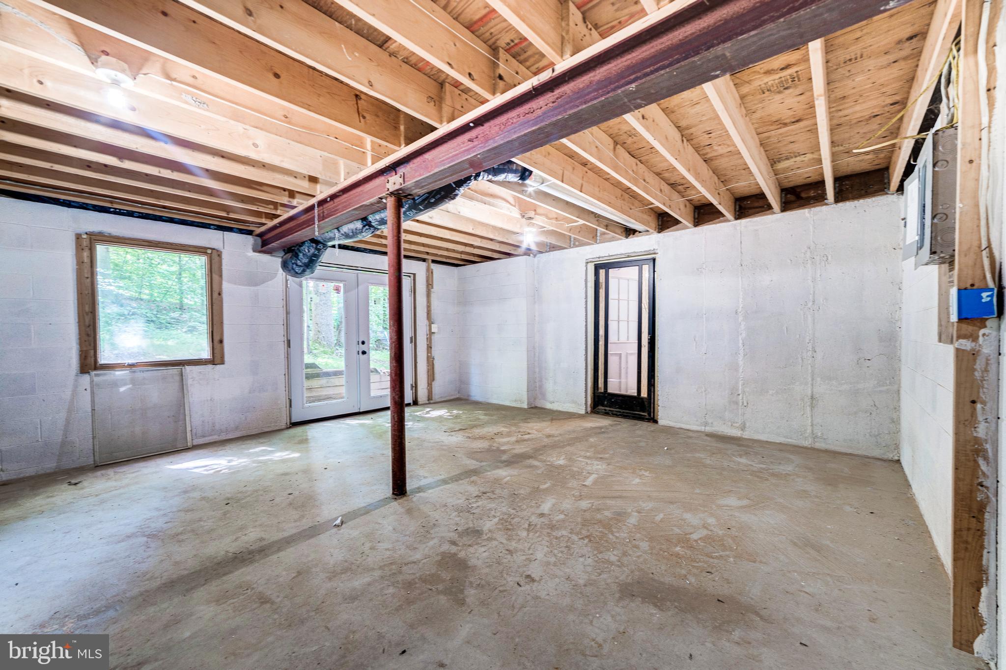 12505 Purcell Road Manassas, VA 20112 - Photo 33 of 36 Gallery Image 33