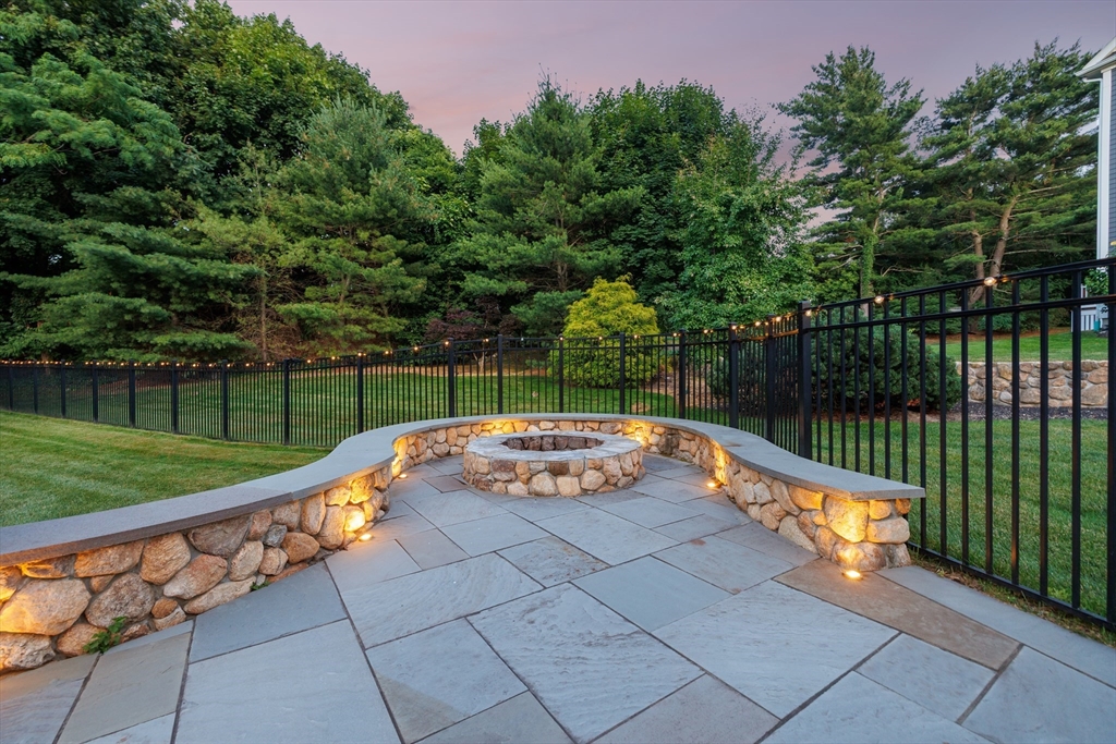 241 Ridge Street Winchester, MA 01890 - Photo 30 of 39