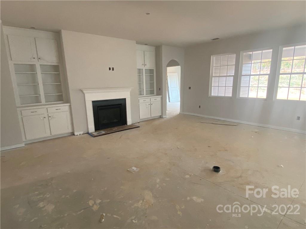 3237 Windhaven Lane, Unit 98 Tega Cay, SC 29708 - Photo 4 of 17 an empty room with windows