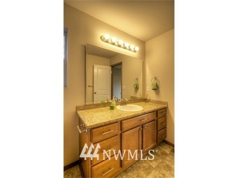 749 Fuchsia Loop, Unit 34 Bellingham, WA 98226 - Photo 9 of 11 Gallery Image 9