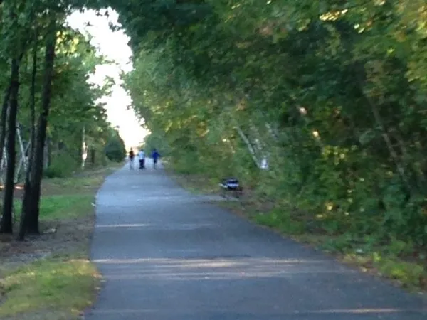 $1,965 | 100 Sentinel Court, Unit 202, Manchester, NH 03103