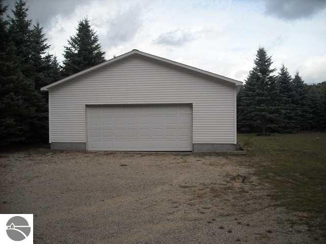 9222 Johnson Road Kaleva, MI 49645 - Photo 3 of 14 1740250-2.JPG