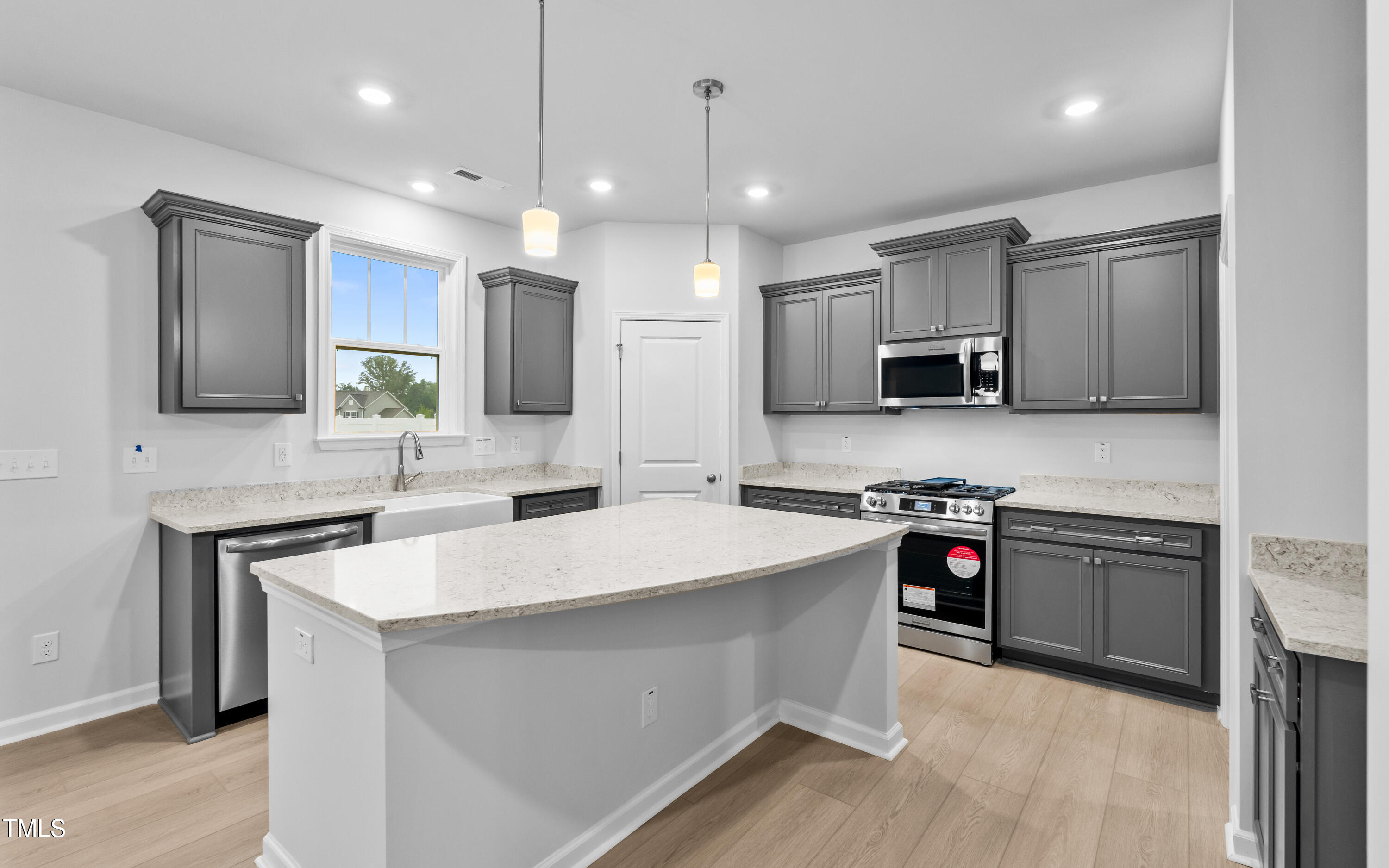 2750 Lacy Holt Road Graham, NC 27253 - Photo 9 of 44 Kitchen