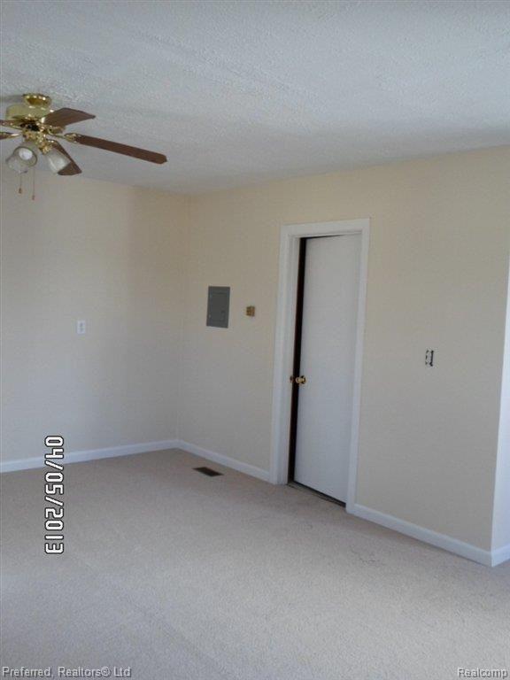 19912 Karr Road Belleville, MI 48111 - Photo 11 of 26 family room