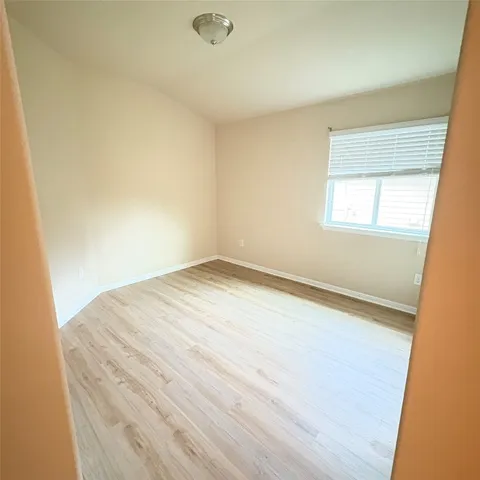 $1,750 | 208 Moulins Lane, Georgetown, TX 78626