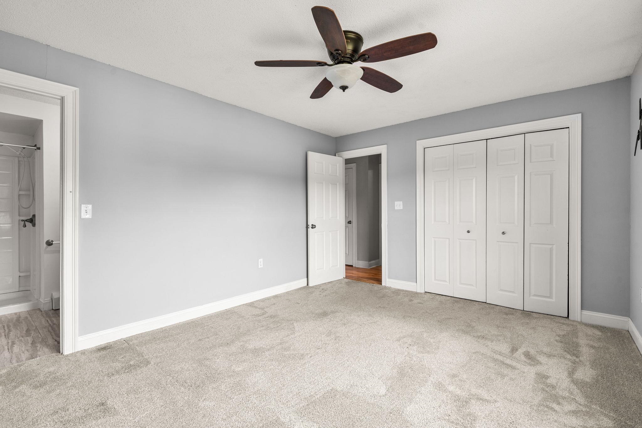 50 Brookside Drive, Unit J7 Exeter, NH 03833 - Photo 16 of 35