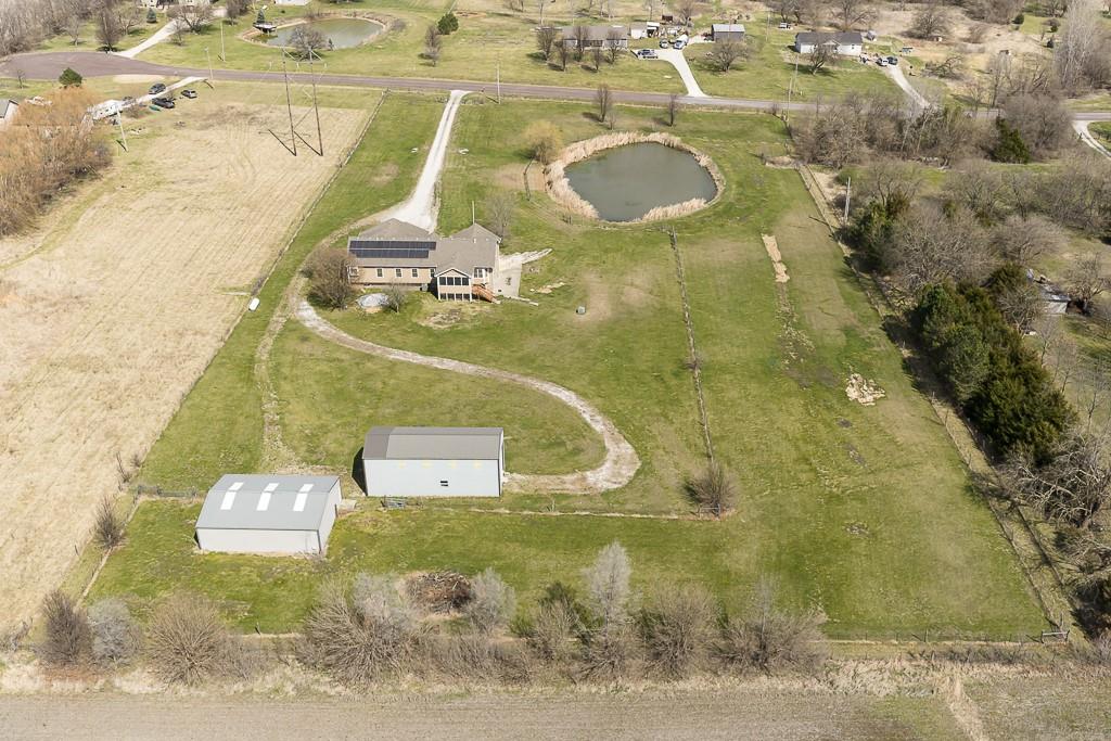 20831 Brandt Road Tonganoxie, KS 66086 - Photo 12 of 15
