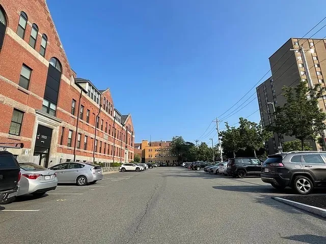 $2,300 | 1022 Hancock Street, Unit 111, Quincy, MA 02169