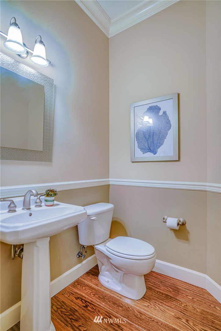 816 South 38th Court Renton, WA 98055 - Photo 10 of 23 Gallery Image 10