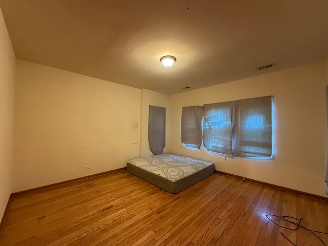 $1,300 | 3000 West 61st Street, Unit 2, Chicago, IL 60629