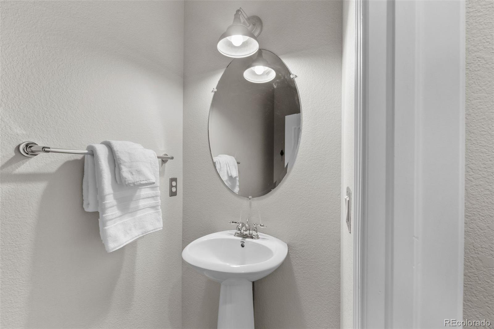 10875 Heatherton Street Highlands Ranch, CO 80130 - Photo 23 of 48 Gallery Image 23