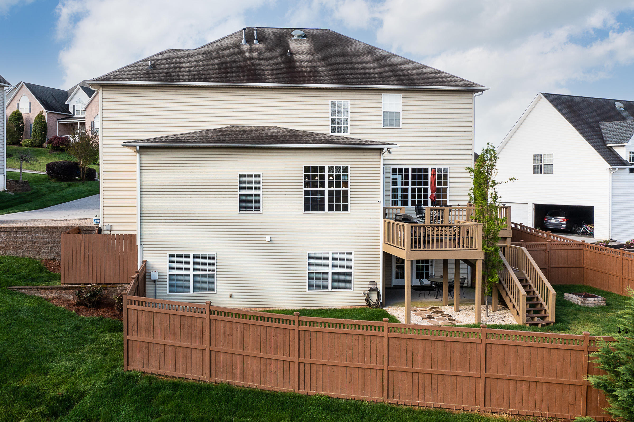 12913 Clear Ridge Road Knoxville, TN 37922 - Photo 28 of 31 Back Elevation