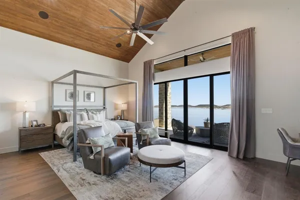 $3,995,000 | 5405 Edgewater Drive, Graham, TX 76450