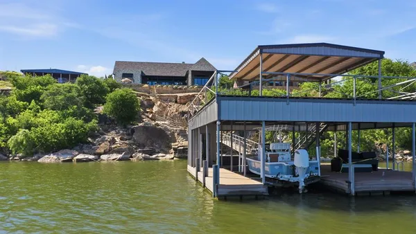 $3,995,000 | 5405 Edgewater Drive, Graham, TX 76450