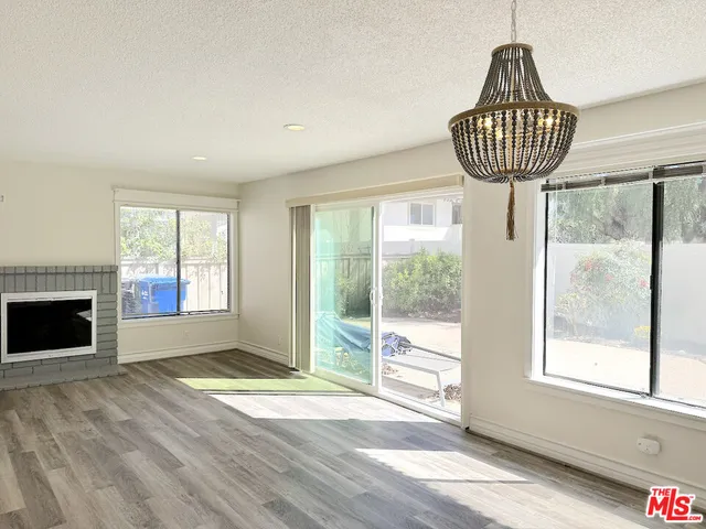 $679,000 | 2578 Calle Abedul, Thousand Oaks, CA 91360