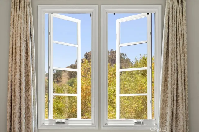 $1,995,000 | 23500 Park Sorrento, Unit H32, Calabasas, CA 91302