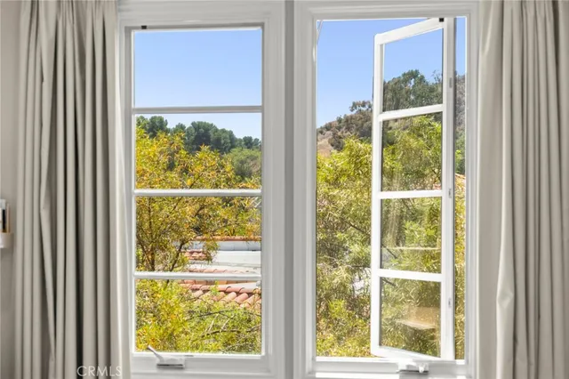 $1,995,000 | 23500 Park Sorrento, Unit H32, Calabasas, CA 91302