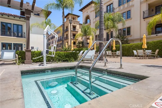 $1,995,000 | 23500 Park Sorrento, Unit H32, Calabasas, CA 91302