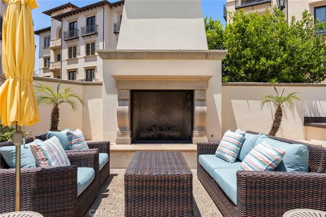 $1,995,000 | 23500 Park Sorrento, Unit H32, Calabasas, CA 91302