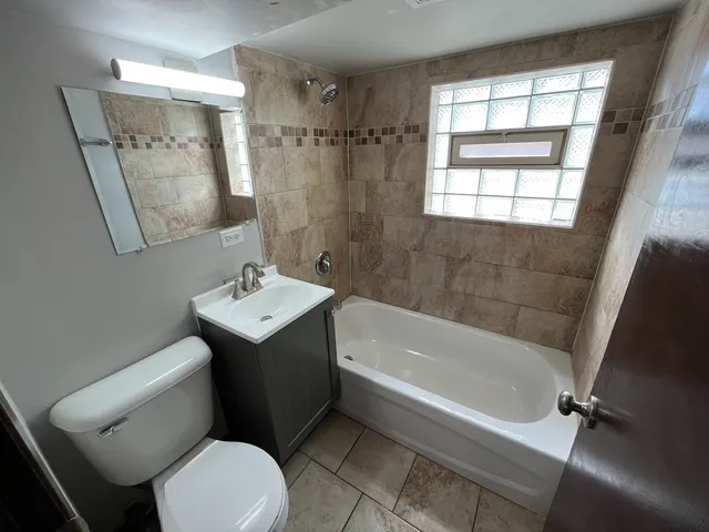 $216,500 | 286 Calhoun Avenue, Calumet City, IL 60409