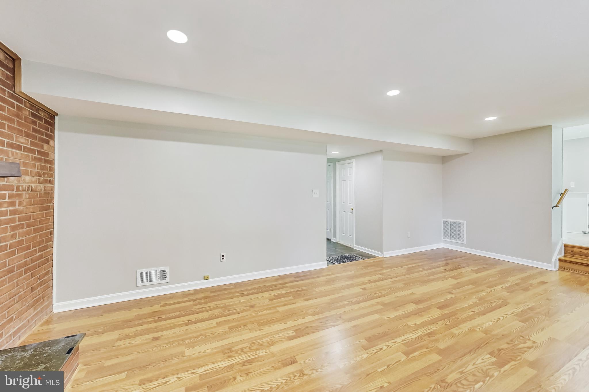 8403 Postoak Road Potomac, MD 20854 - Photo 13 of 28