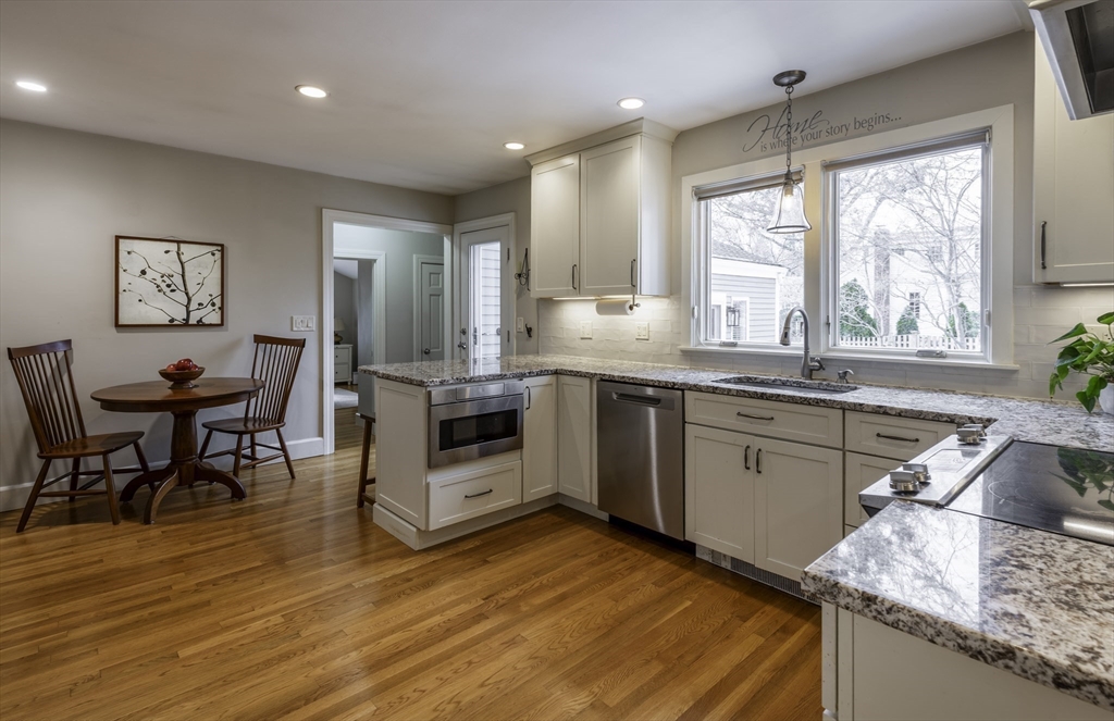 34 Porter Lane Hamilton, MA 01982 - Photo 21 of 34