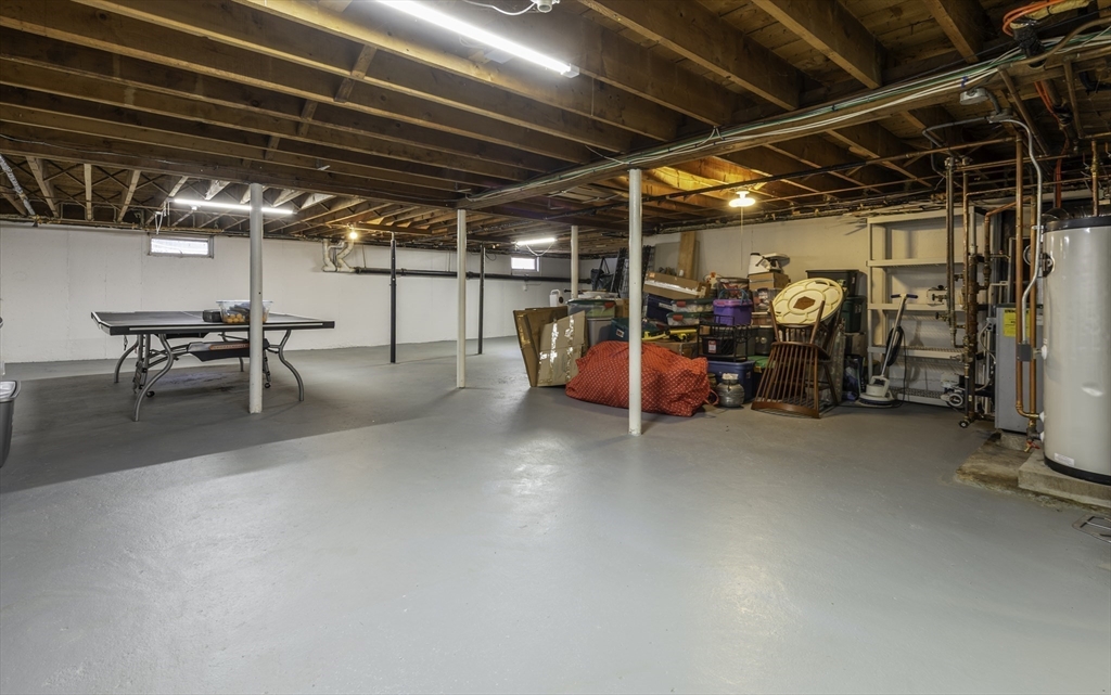 34 Porter Lane Hamilton, MA 01982 - Photo 33 of 34