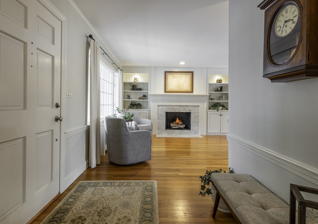 34 Porter Lane Hamilton, MA 01982 - Photo 4 of 34