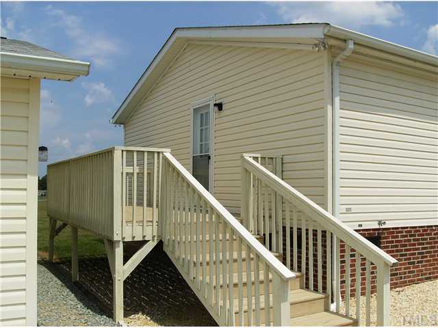 179 Quartergate Road Roxboro, NC 27574 - Photo 4 of 11