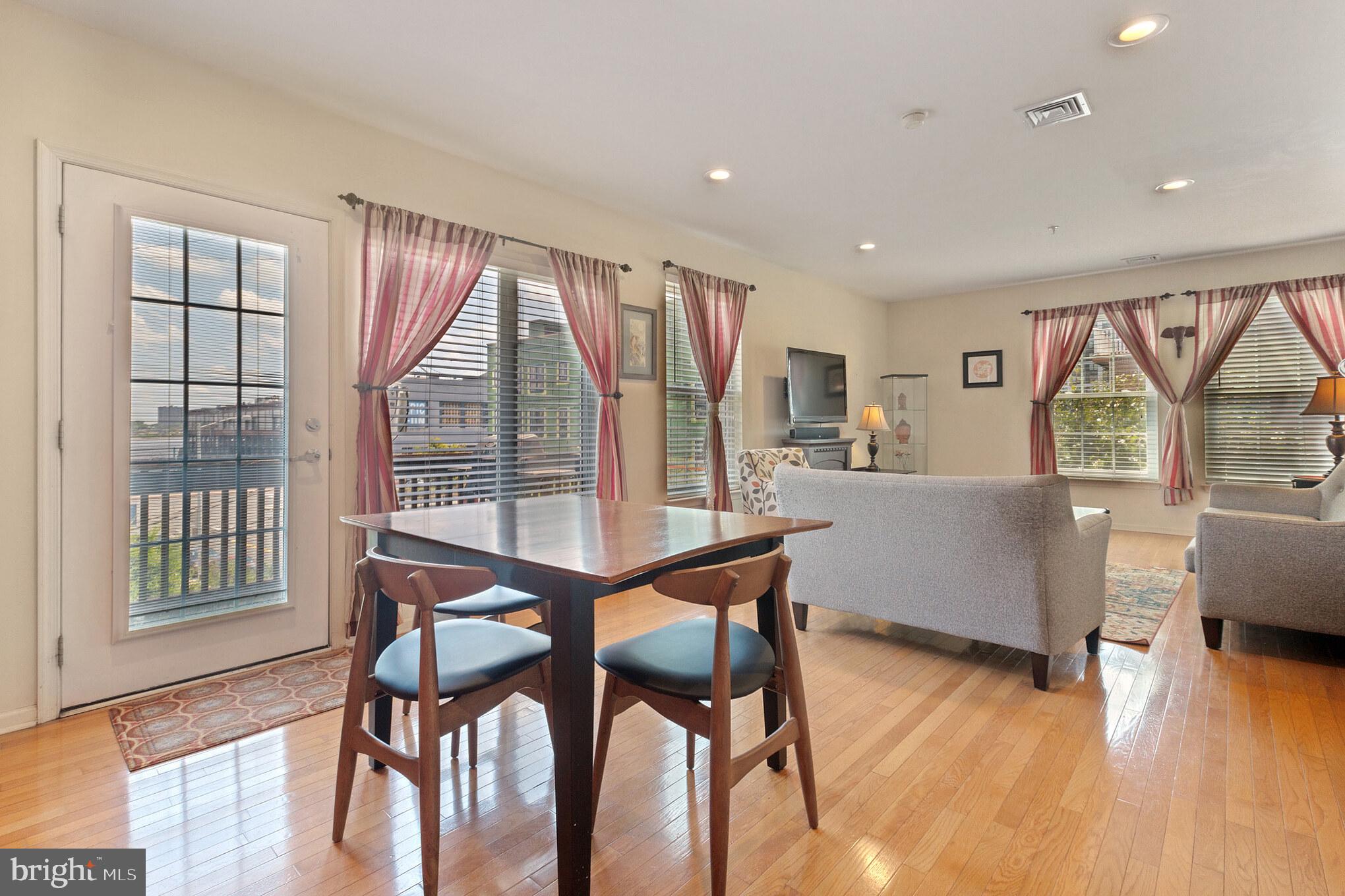 401 North Front Street, Unit 2A Philadelphia, PA 19123 - Photo 8 of 26