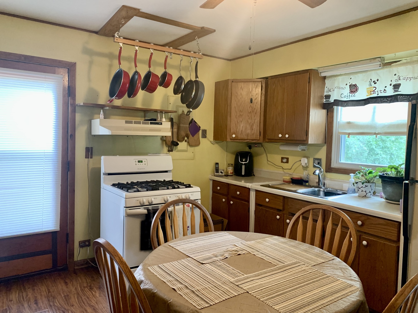 419 West Palatine Road Palatine, IL 60067 - Photo 6 of 14