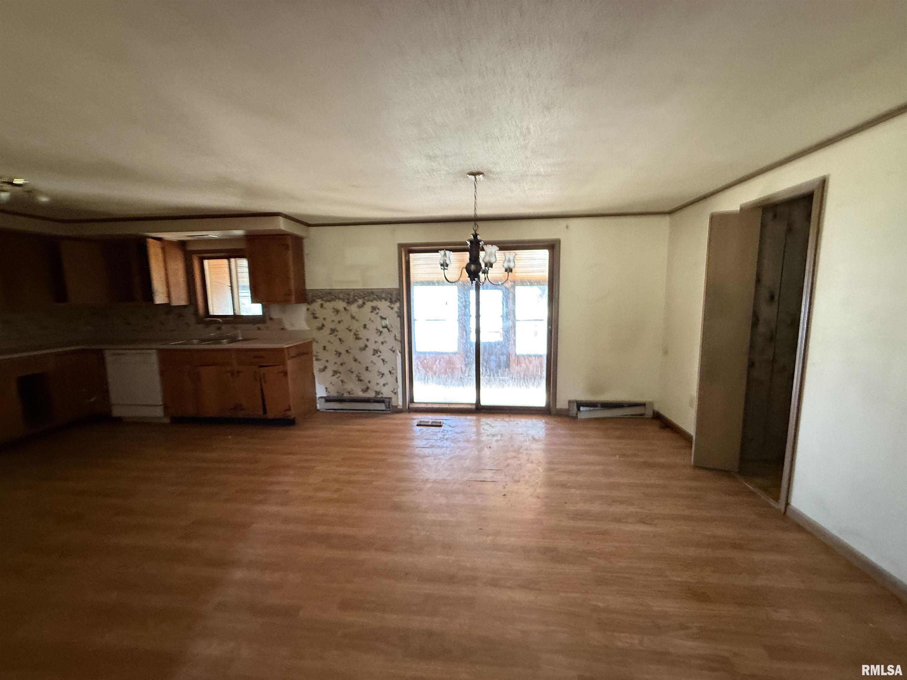 9560 Lessley Road Sparta, IL 62286 - Photo 6 of 28