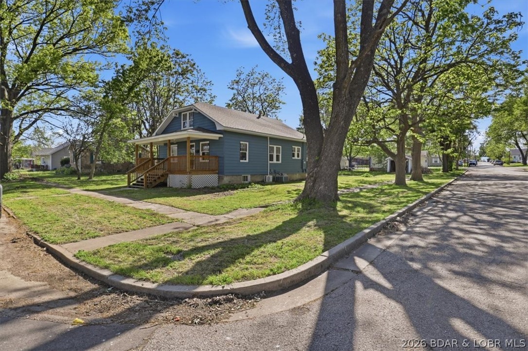 301 South Locust Street Eldon, MO 65026 - Photo 4 of 35 Corner Lot
