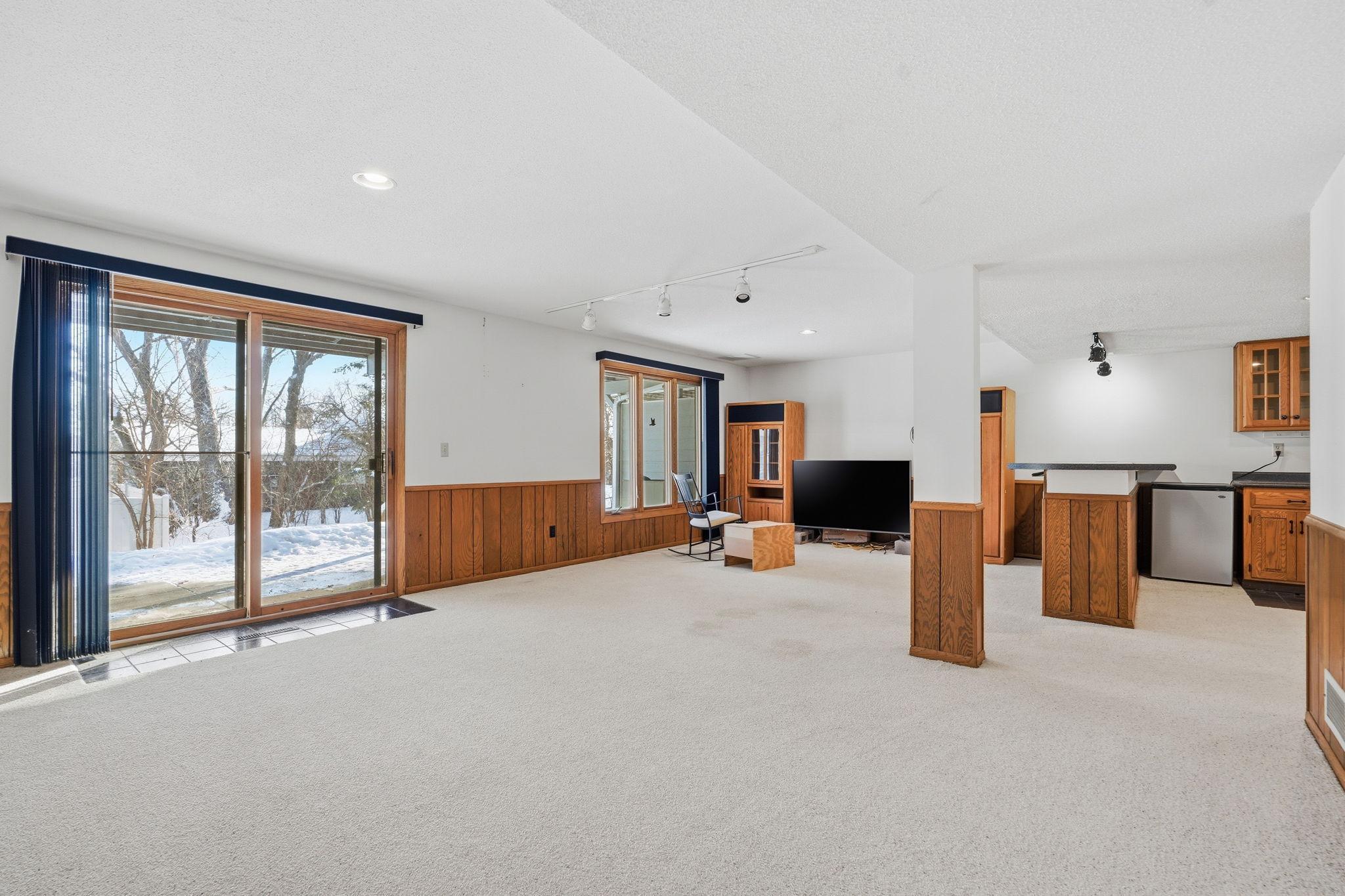 6733 West 82nd Street Bloomington, MN 55438 - Photo 27 of 33