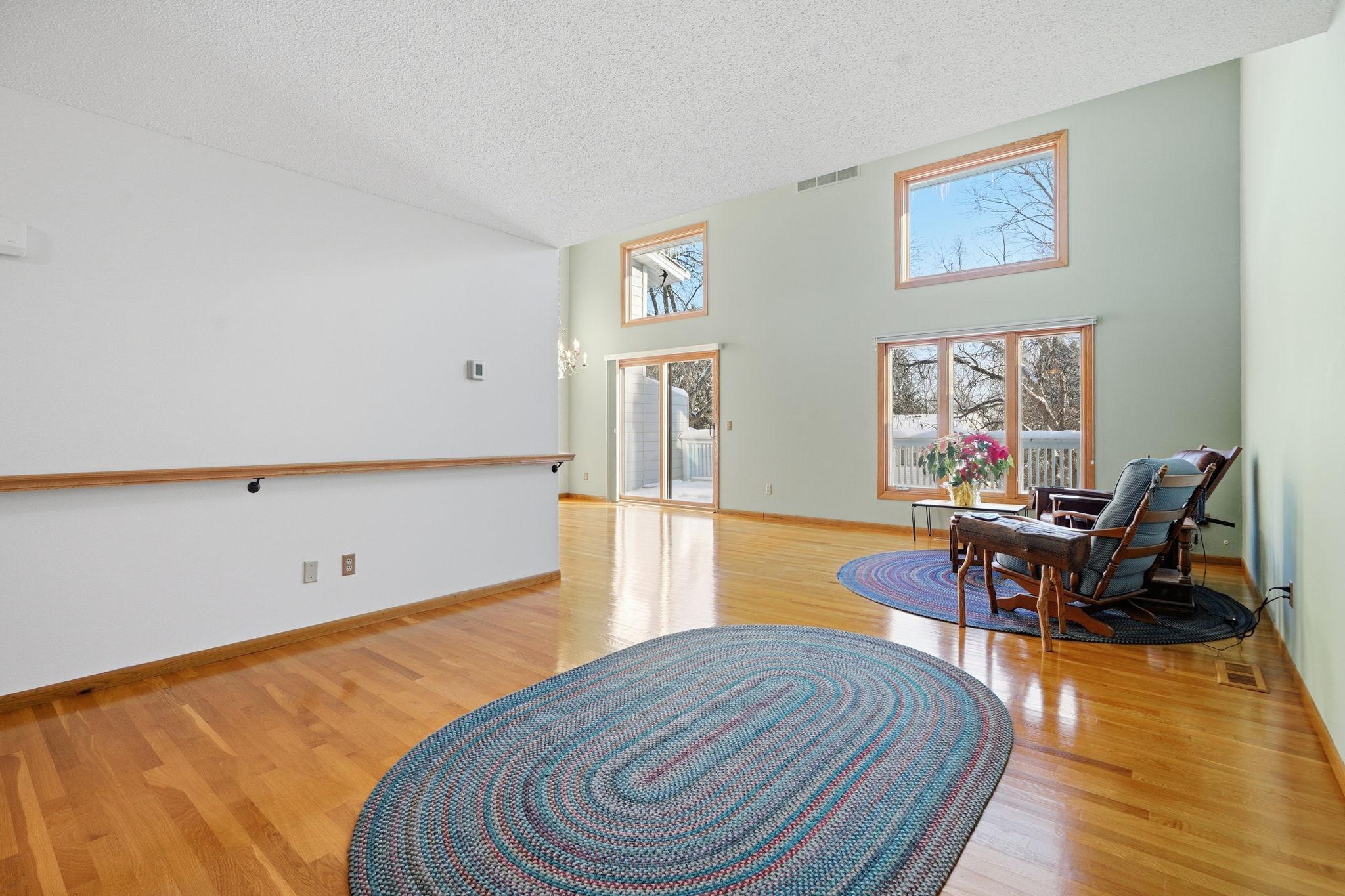 6733 West 82nd Street Bloomington, MN 55438 - Photo 7 of 33