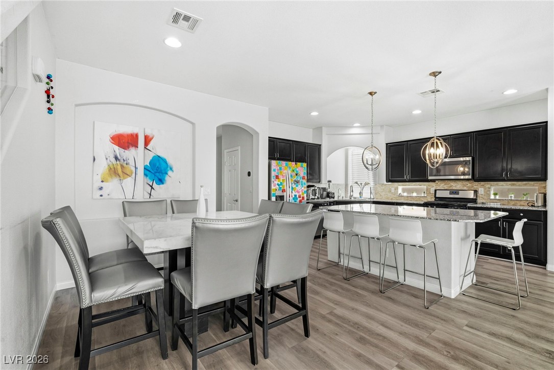 6254 Jackson Spring Road Las Vegas, NV 89118 - Photo 7 of 32