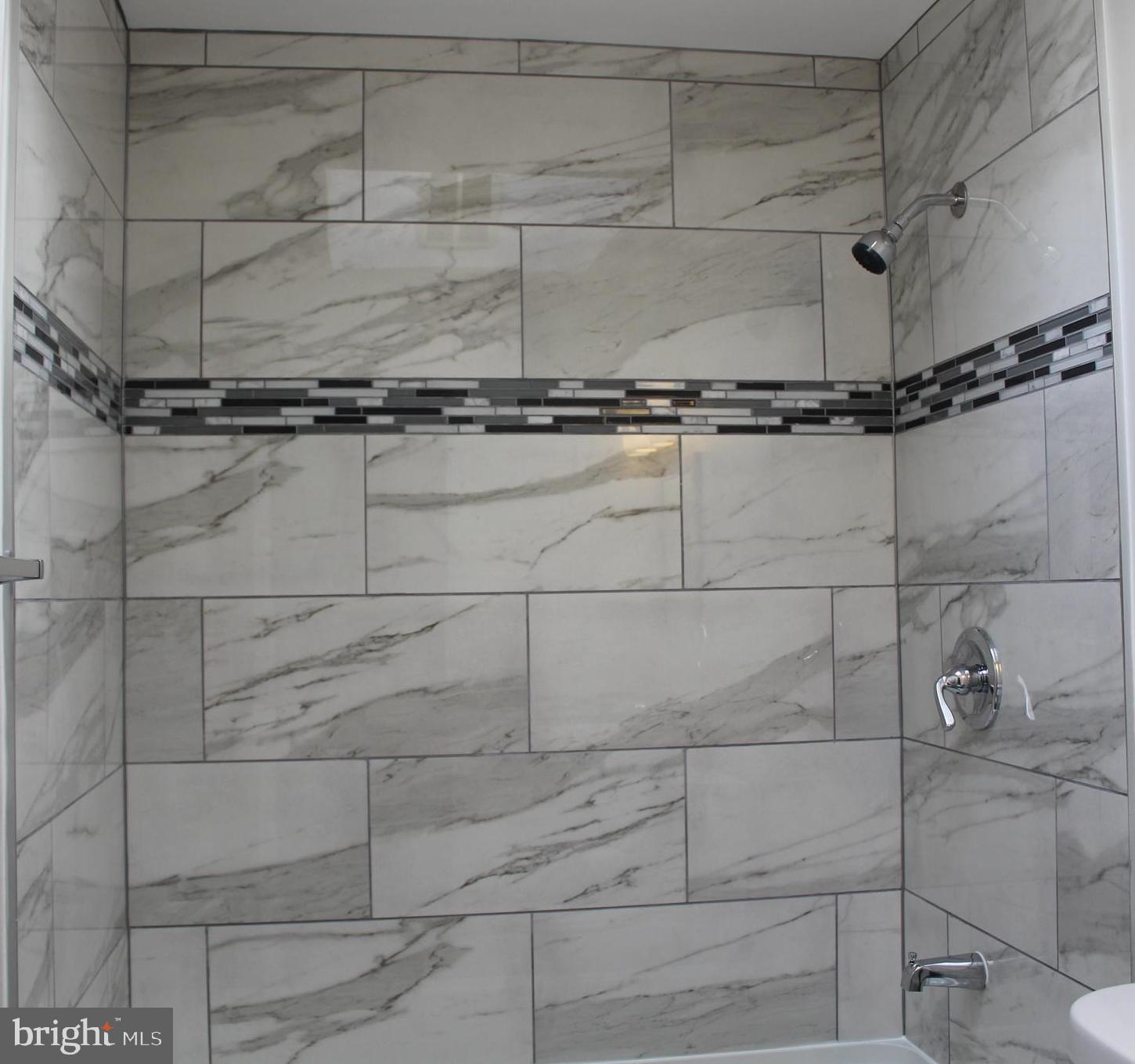 1019 Surrey Road Philadelphia, PA 19115 - Photo 17 of 31