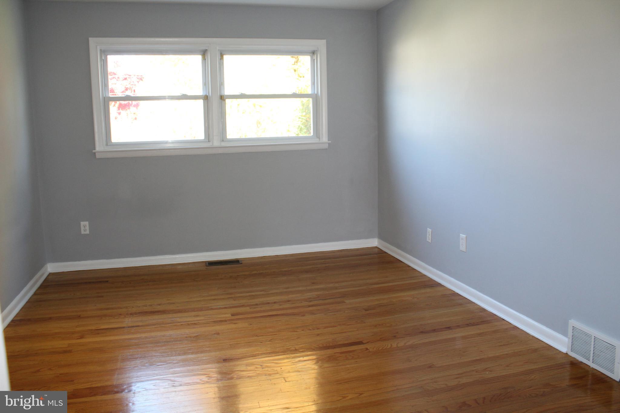 1019 Surrey Road Philadelphia, PA 19115 - Photo 22 of 31