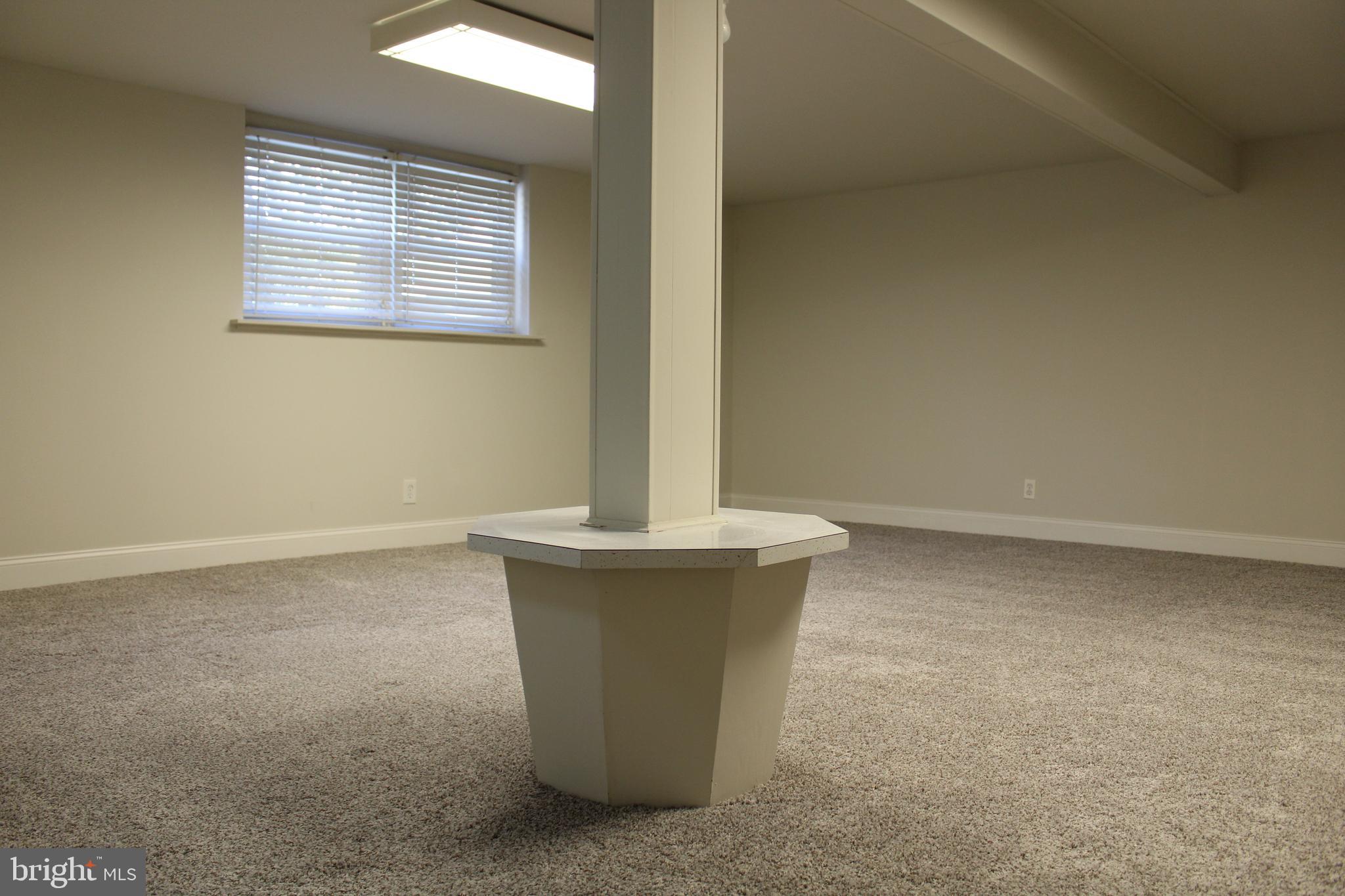 1019 Surrey Road Philadelphia, PA 19115 - Photo 27 of 31