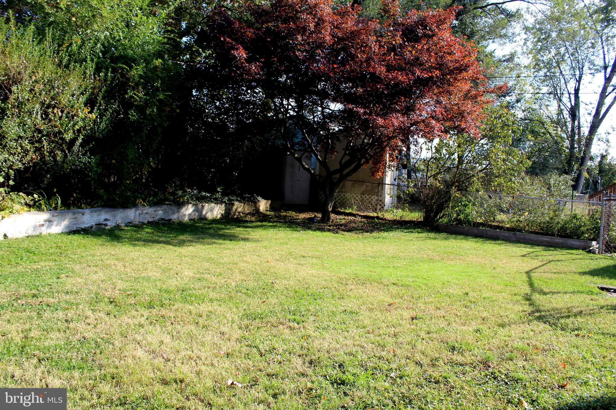 1019 Surrey Road Philadelphia, PA 19115 - Photo 30 of 31