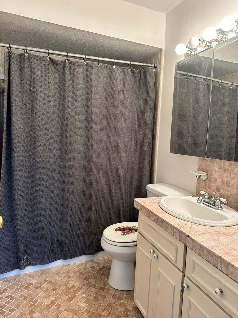 1130 Bunker Hill Road Columbus, GA 31907 - Photo 15 of 26 Bathroom 2