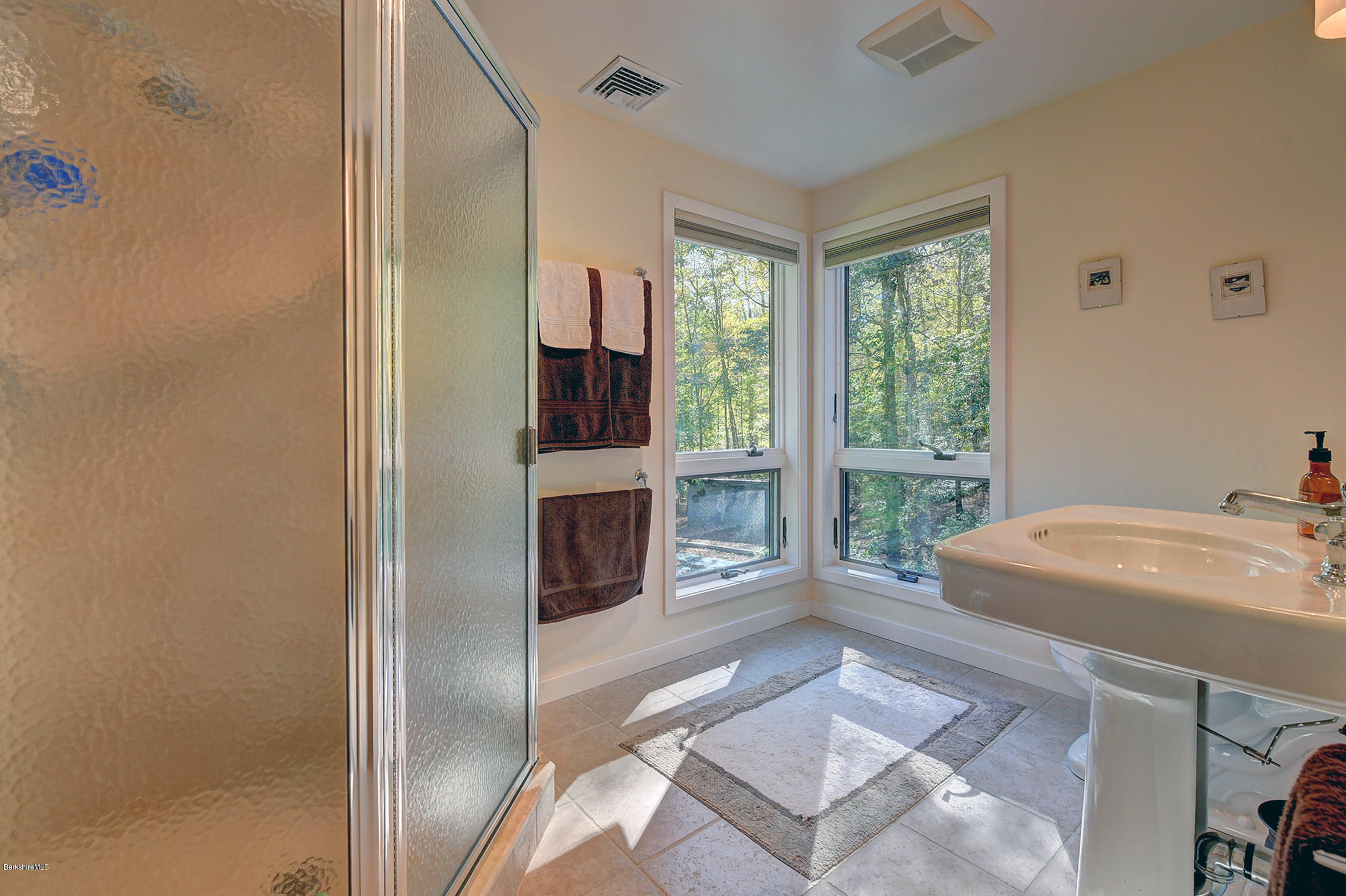 39 Blunt Road Egremont, MA 01230 - Photo 26 of 38 27-Bathroom
