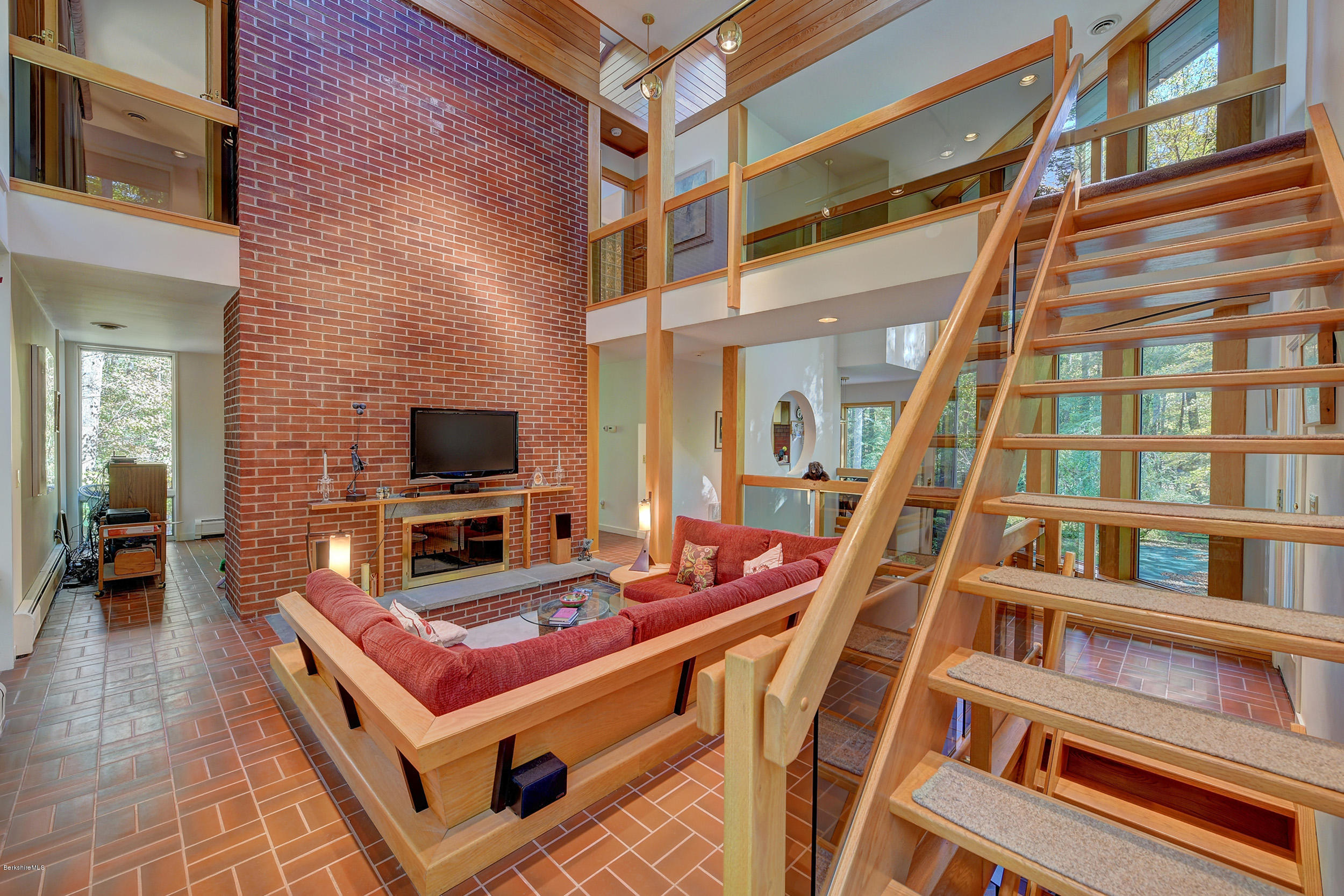 39 Blunt Road Egremont, MA 01230 - Photo 5 of 38 5-Living Room