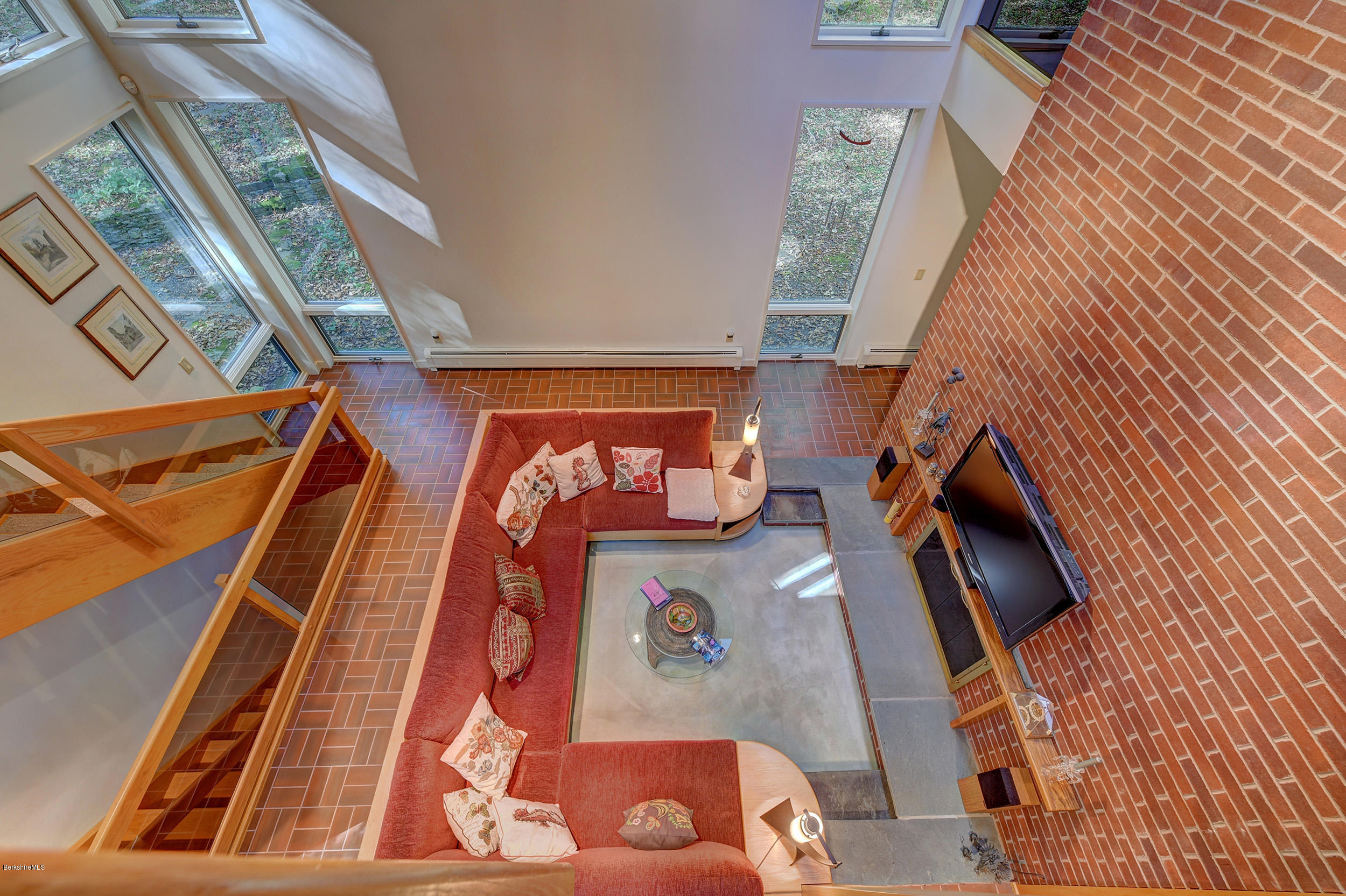 39 Blunt Road Egremont, MA 01230 - Photo 8 of 38 8-Living Room