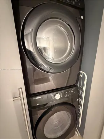 $3,800 | 690 Southwest 1st Court, Unit 2524, Miami, FL 33130